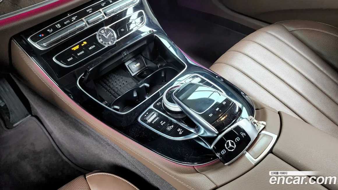 Mercedes-Benz E-Class W213 id 1944111 из Кореи 19