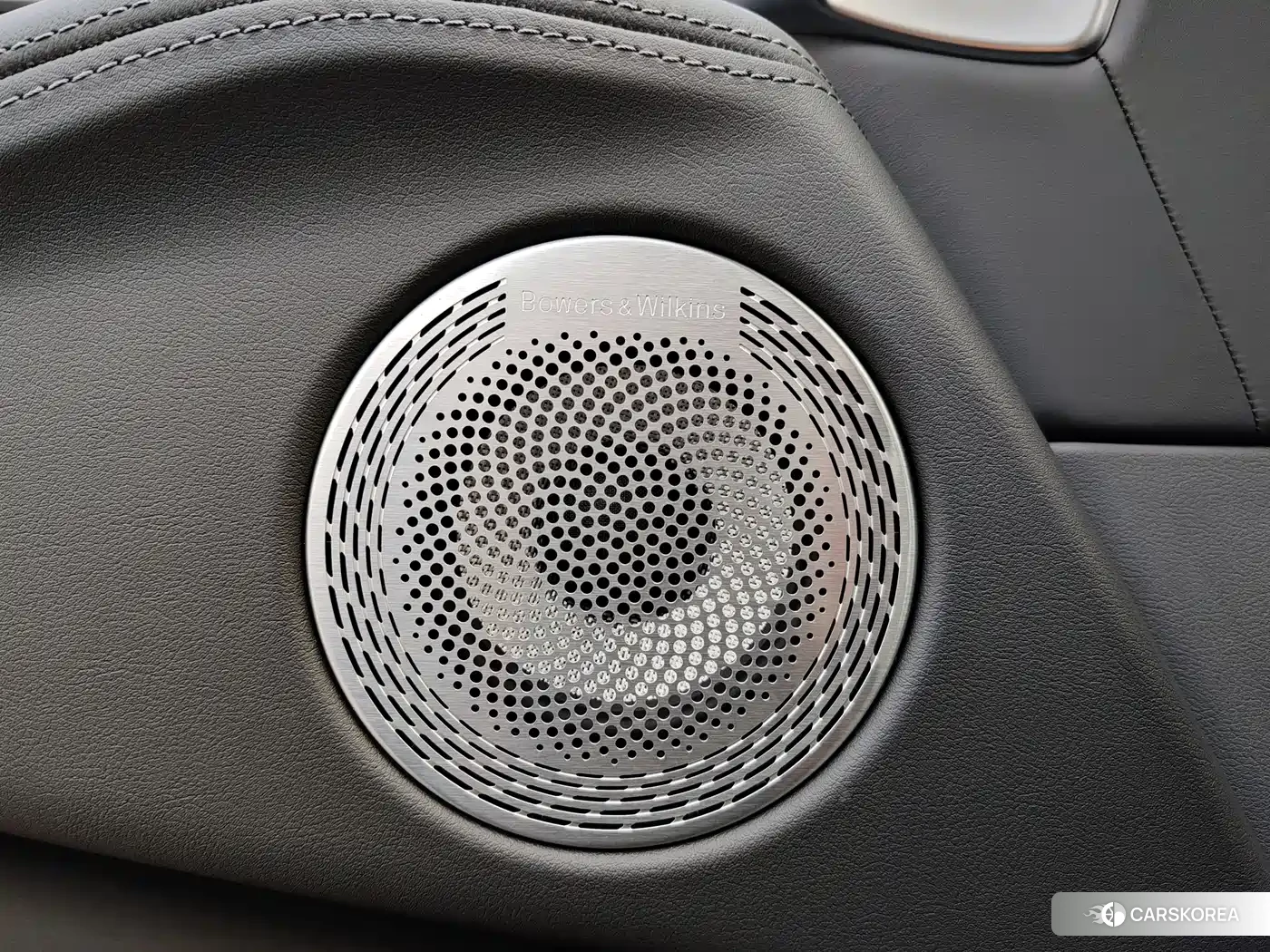 BMW XM id 4685950 из Китая 16
