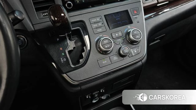 Toyota Sienna id 3942839 из Кореи 19