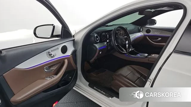 Mercedes-Benz E-Class W213 id 3444035 из Кореи 19