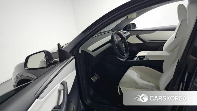 Tesla Model Y id 4515789 из Кореи 34