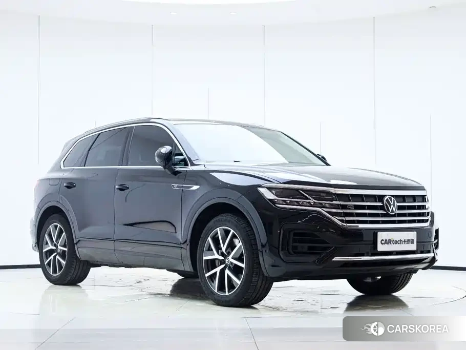 Volkswagen Touareg id 4655030 из Китая 17