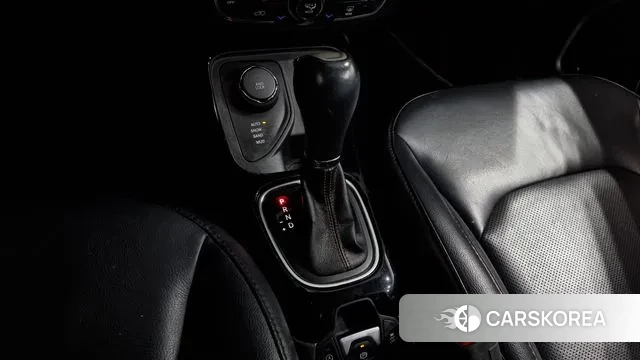 Jeep Compass 2nd Generation id 3284536 из Кореи 19