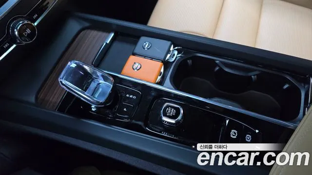 Volvo V60 Cross-Country 2nd Generation id 2816132 из Кореи 19