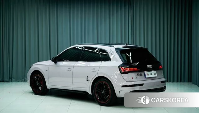 Audi SQ5 id 3919399 из Китая 9