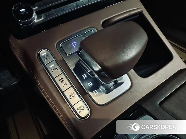 Genesis G90 id 4836642 из Кореи 19