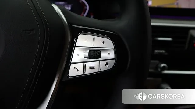 BMW 5 Series (G30) id 3586211 из Кореи 19