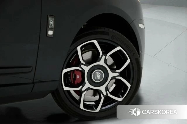 Rolls-Royce Cullinan id 4630656 из Кореи 19