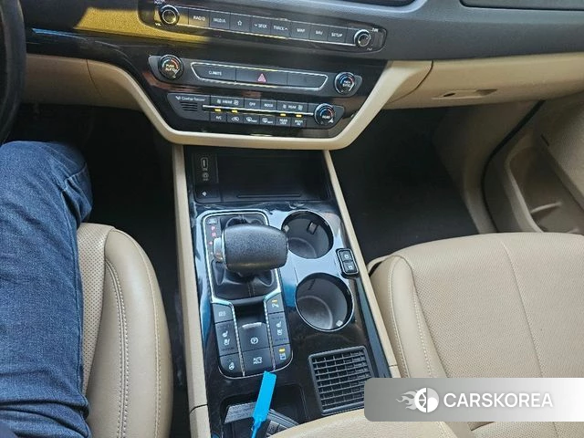 Kia The New Carnival id 4377825 из Кореи 19
