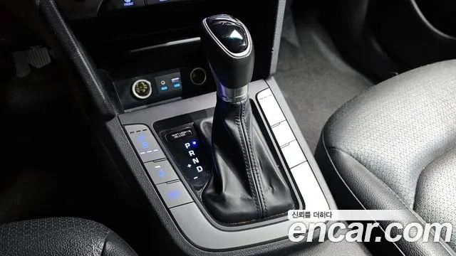 Hyundai Avante AD id 2912839 из Кореи 19