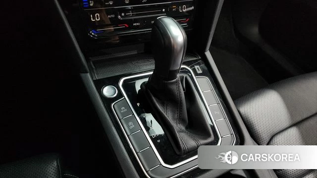 Volkswagen Passat GT (B8) id 4542125 из Кореи 36