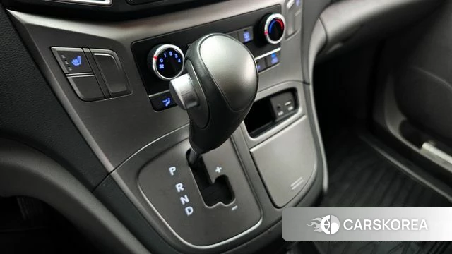Hyundai The New Grand Starex id 4245214 из Кореи 31
