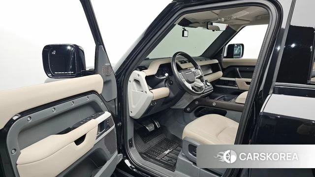 Land Rover Defender (L663) id 4662211 из Кореи 32