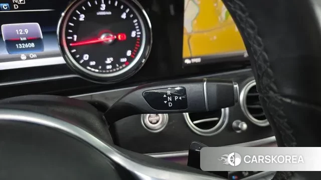 Mercedes-Benz E-Class W213 id 3631745 из Кореи 19