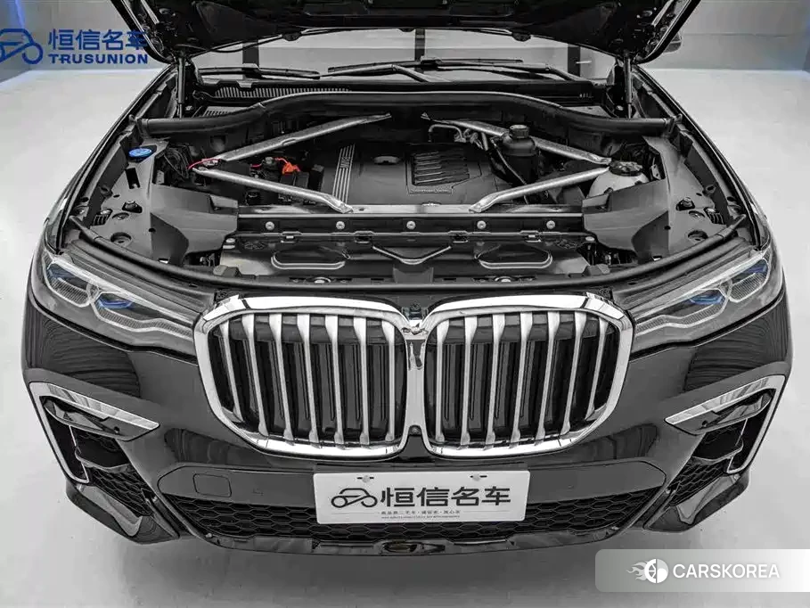 BMW X7 id 4601914 из Китая 22