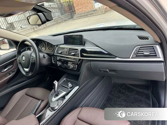BMW 3 series id 4208539 из Китая 26