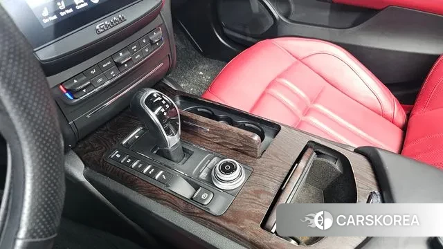 Maserati Ghibli id 3336525 из Кореи 19