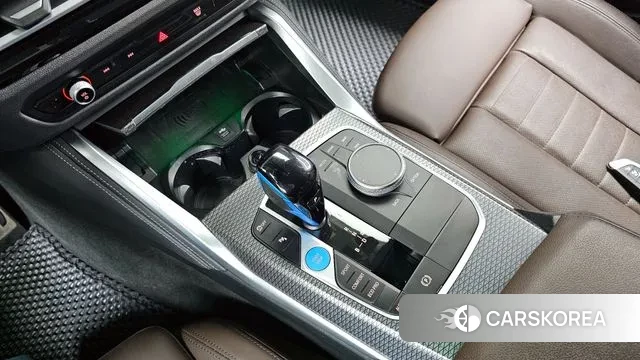 BMW i4 id 3472608 из Кореи 19