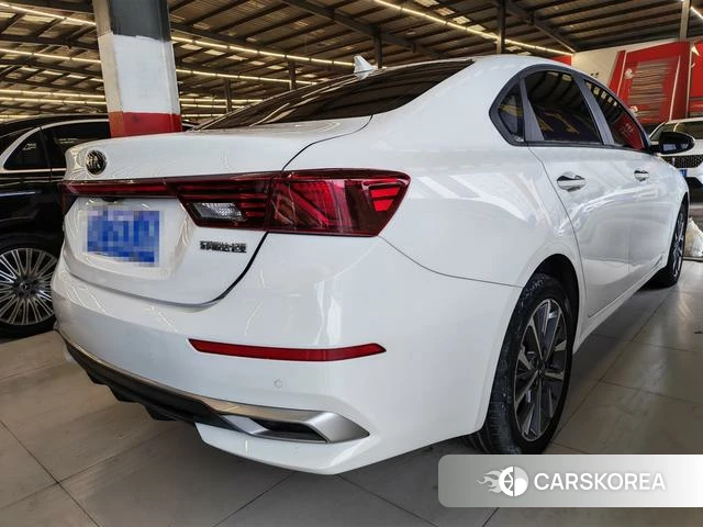 Kia K3 id 4335229 из Китая 9