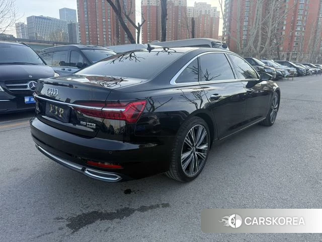 Audi A6L id 4271815 из Китая 15