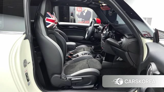 Mini Cooper S id 3805834 из Кореи 19