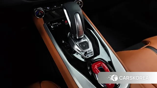 Lotus Emira id 3206643 из Кореи 19