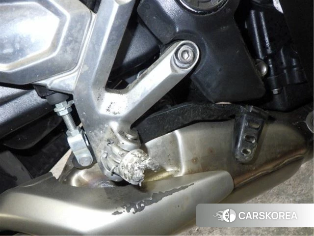 Triumph TRIDENT 660 id 3946666 из Японии 25