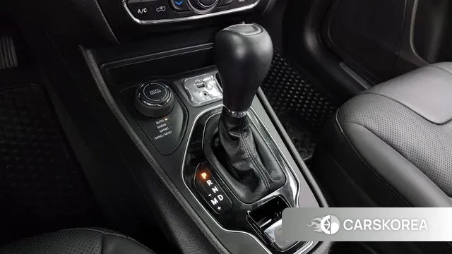 Jeep Cherokee (KL) id 3640028 из Кореи 19