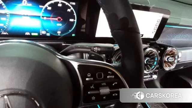 Mercedes-Benz EQB X243 id 3031627 из Кореи 19