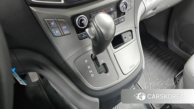 Hyundai The New Grand Starex id 3879226 из Кореи 19