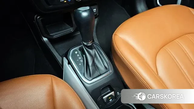 Jeep Renegade id 3379705 из Кореи 19