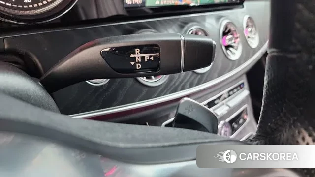 Mercedes-Benz E-Class W213 id 3641349 из Кореи 19