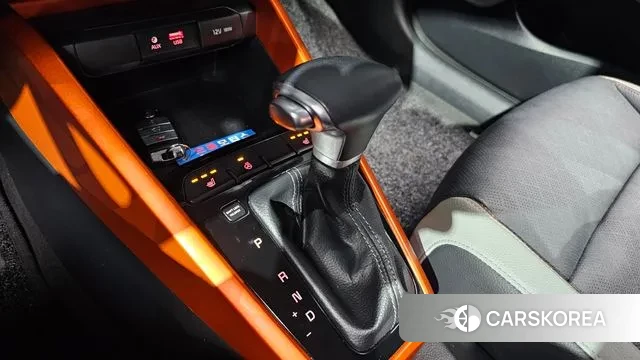 Kia Stonic id 3034416 из Кореи 19