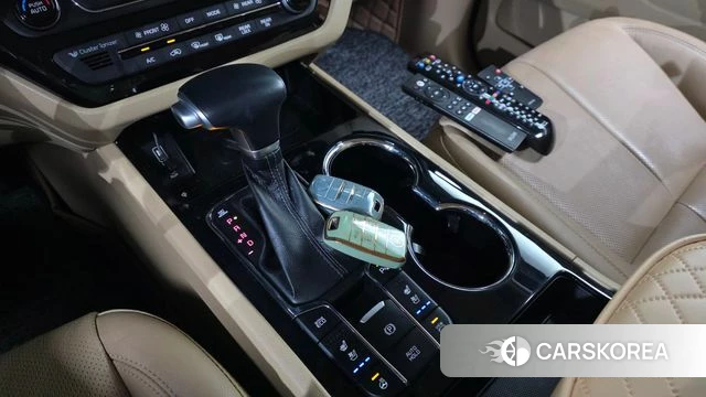 Kia The New Carnival id 3820592 из Кореи 19