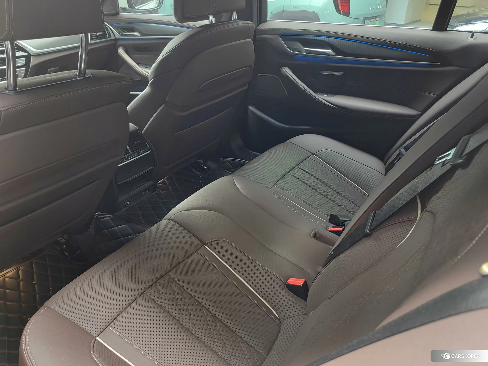 BMW 5 series PHEV id 4510713 из Китая 16