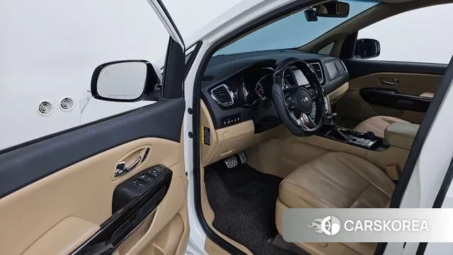 Kia The New Carnival id 3641412 из Кореи 19