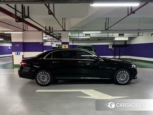 Mercedes-Benz E-class id 4290202 из Китая 9