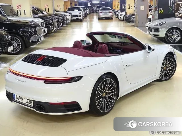 Porsche 911(992) id 3741119 из Кореи 19