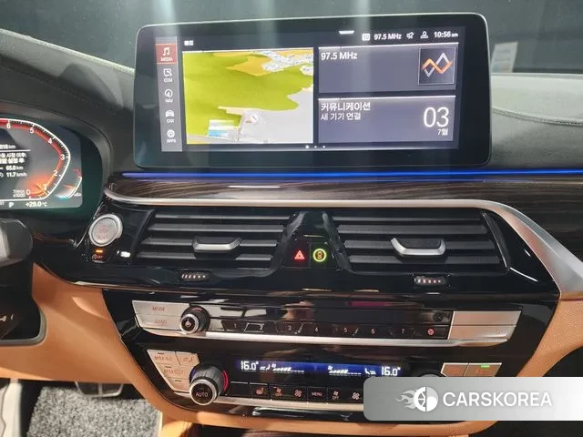 BMW 5 Series (G30) id 2896132 из Кореи 19