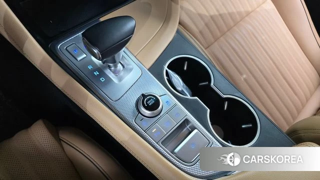 Genesis The New G70 id 3954231 из Кореи 19