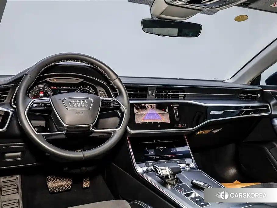 Audi A7L id 4601169 из Китая 33