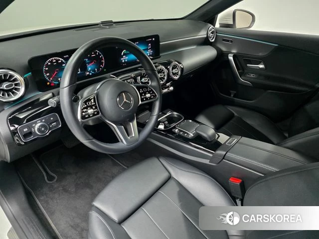 Mercedes-Benz A-Class W177 id 4324447 из Кореи 19
