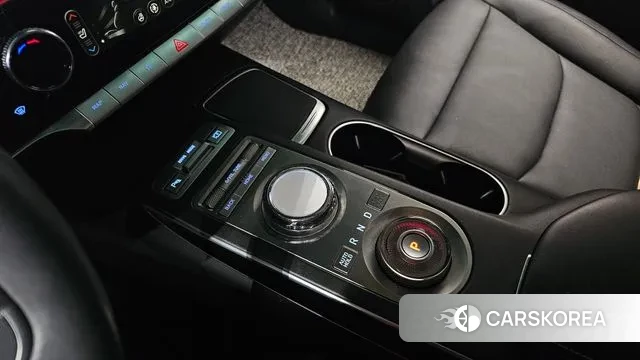 Genesis GV70 id 3573075 из Кореи 19