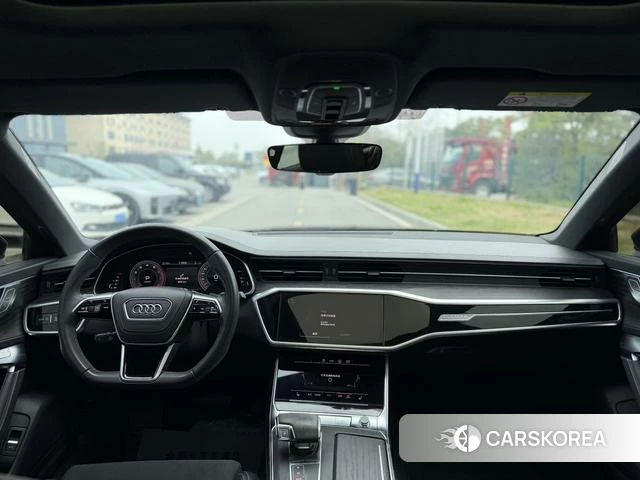 Audi A6L id 4260783 из Китая 9