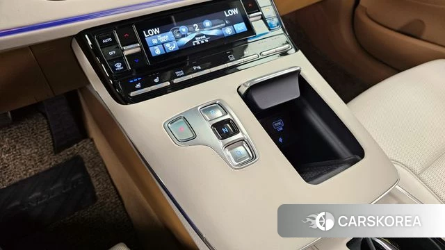 Hyundai The New Grandeur IG Hybrid id 4244934 из Кореи 32