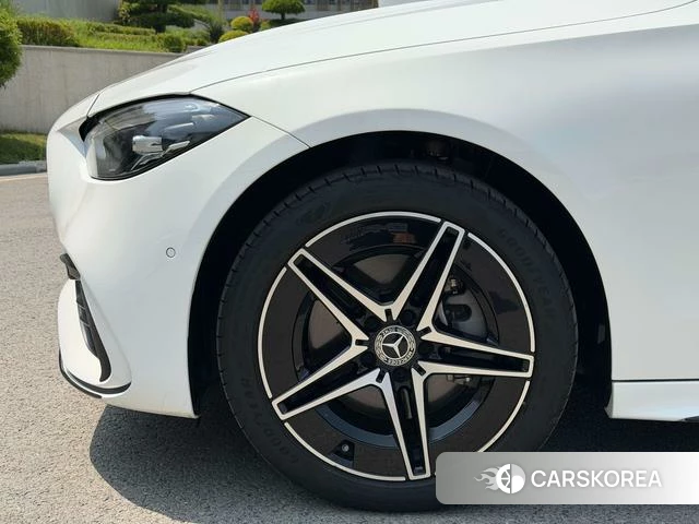 Mercedes-Benz Class C id 4275576 из Китая 17