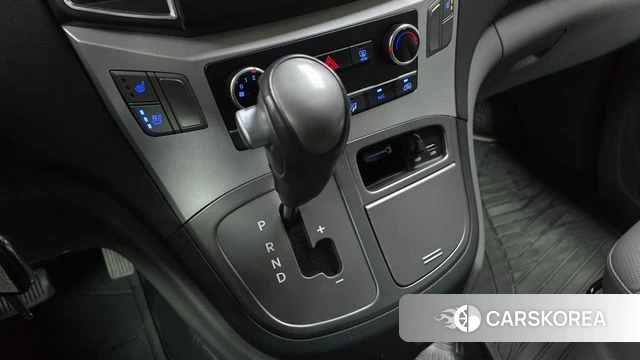 Hyundai The New Grand Starex id 4520793 из Кореи 30