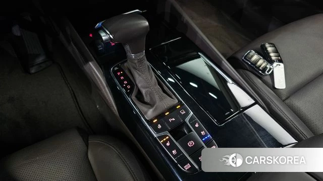 Kia All New K7 Hybrid id 4530988 из Кореи 33