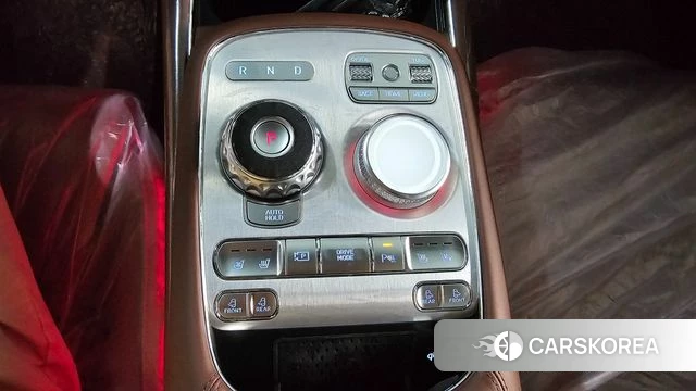 Genesis G90 (RS4) id 3841015 из Кореи 19