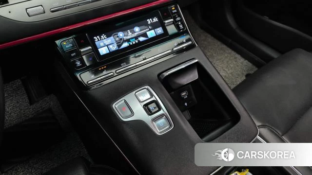 Hyundai The New Grandeur IG Hybrid id 3903540 из Кореи 19
